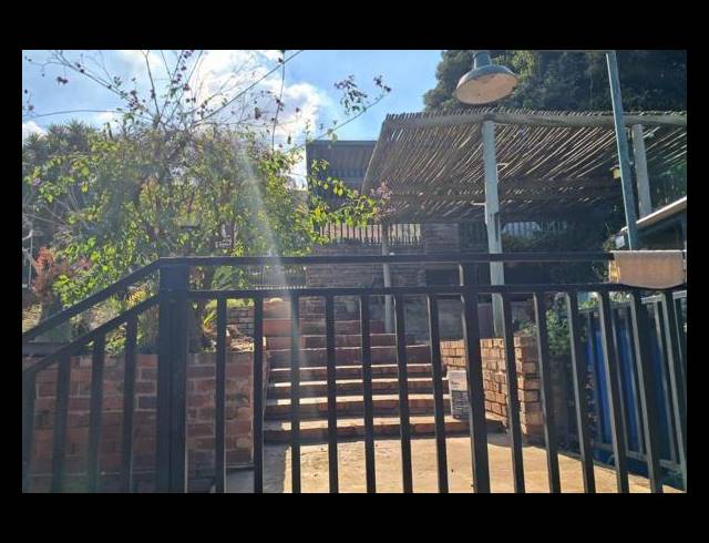 3 BEDROOM HOUSE FOR SALE IN MOUNTAIN VIEW